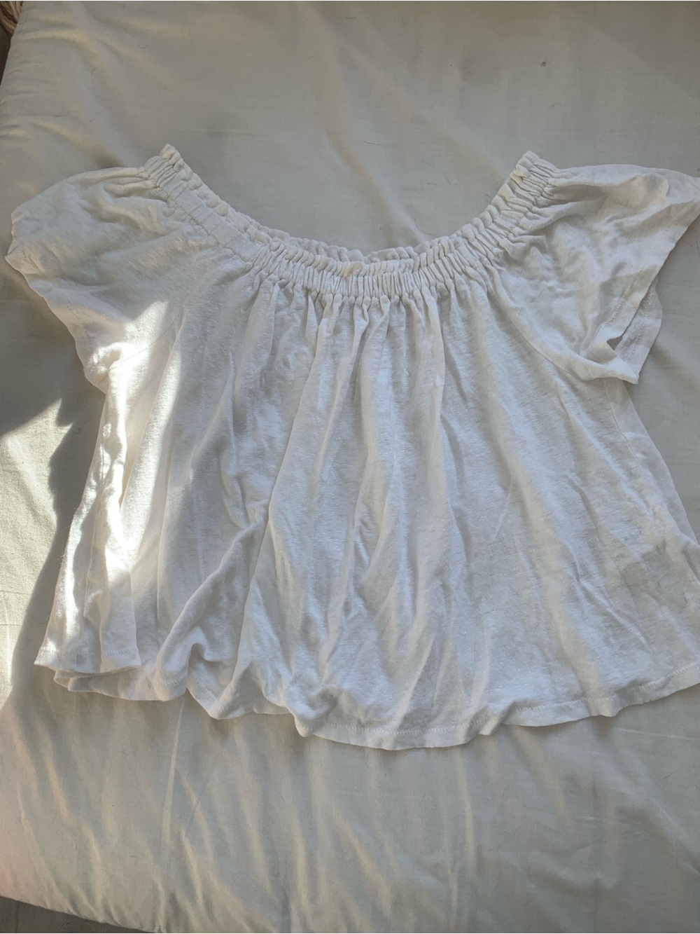 Wilfred 100%linen White Off-Shoulder Top